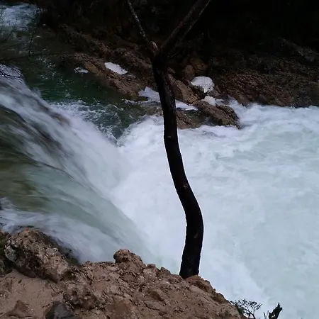 Fuente La Raja *